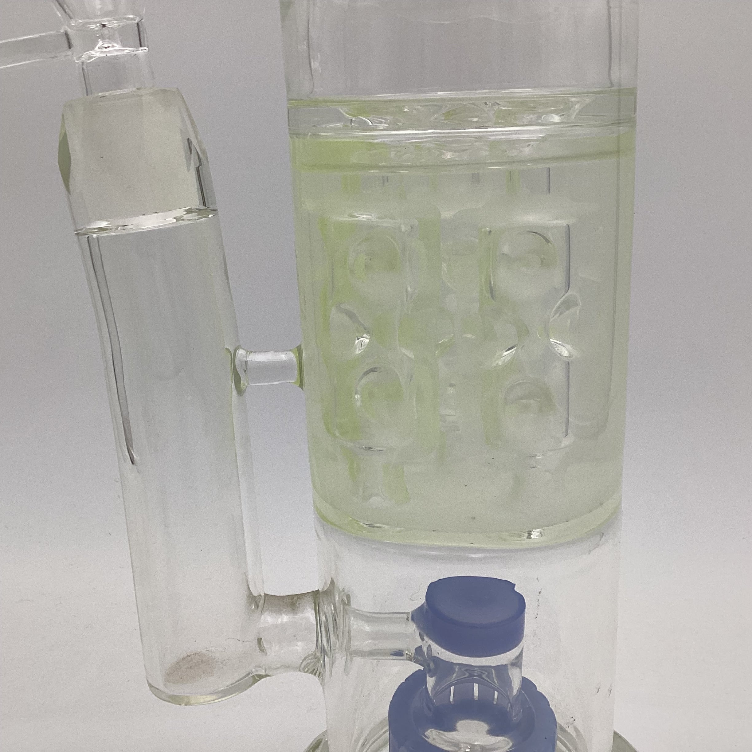 Diamond Barrel Glycerin Bong - Image 3