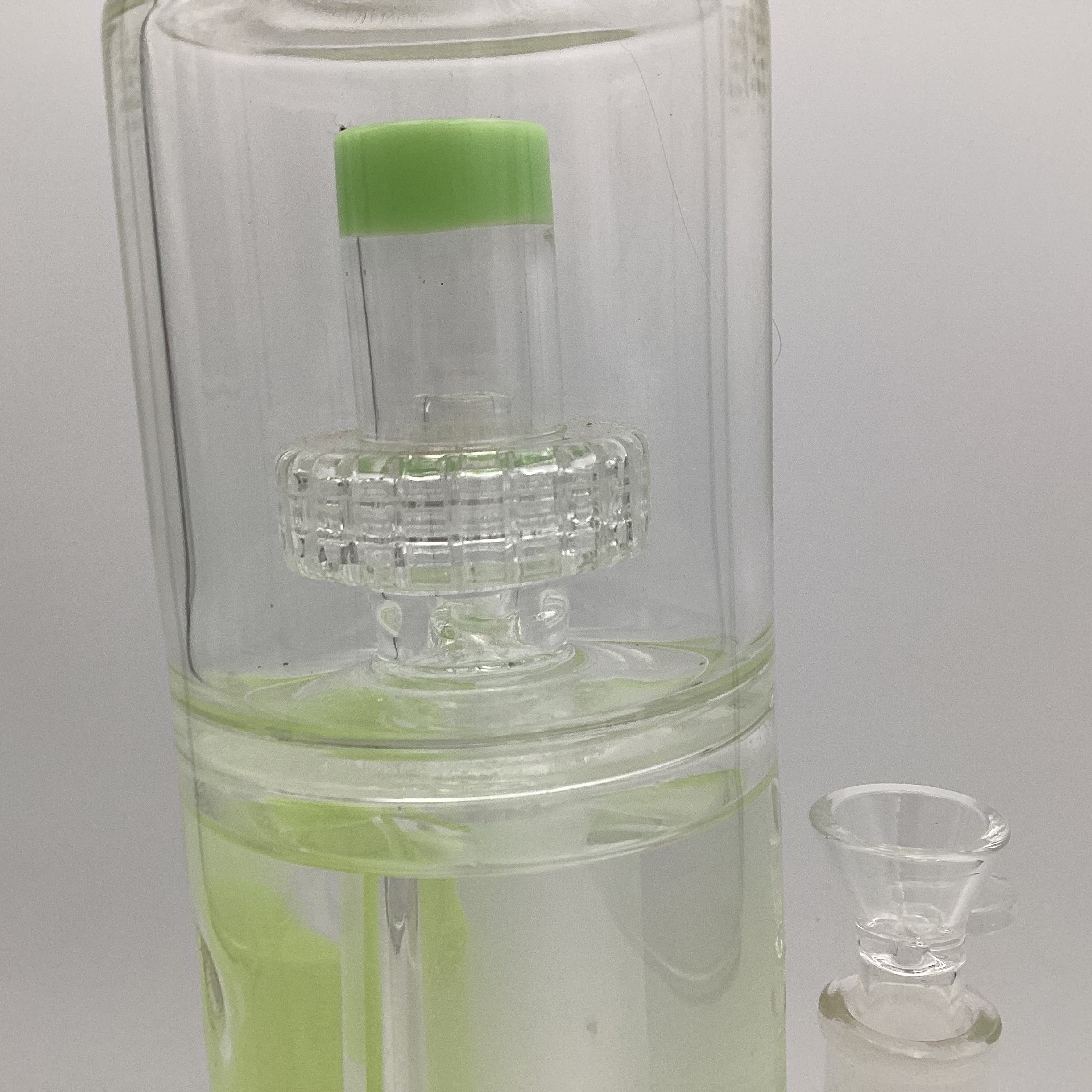 Diamond Matrix Glycerin Bong - Image 2