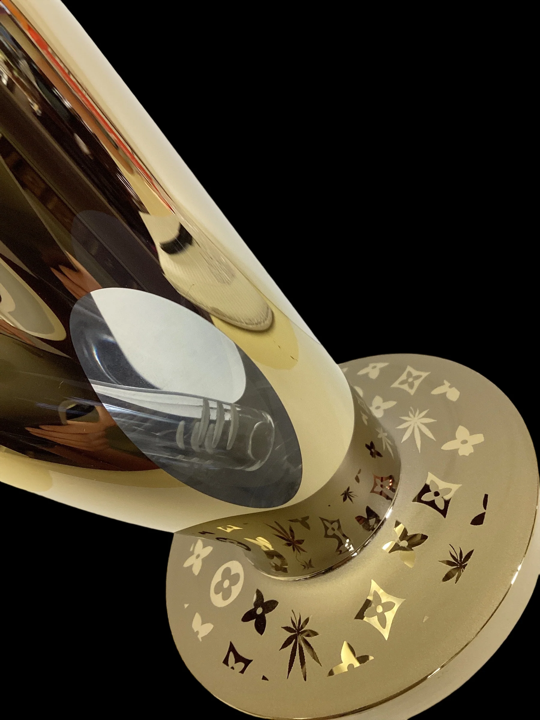 Gold Metallic Designer Straight Tube Bong - Image 5