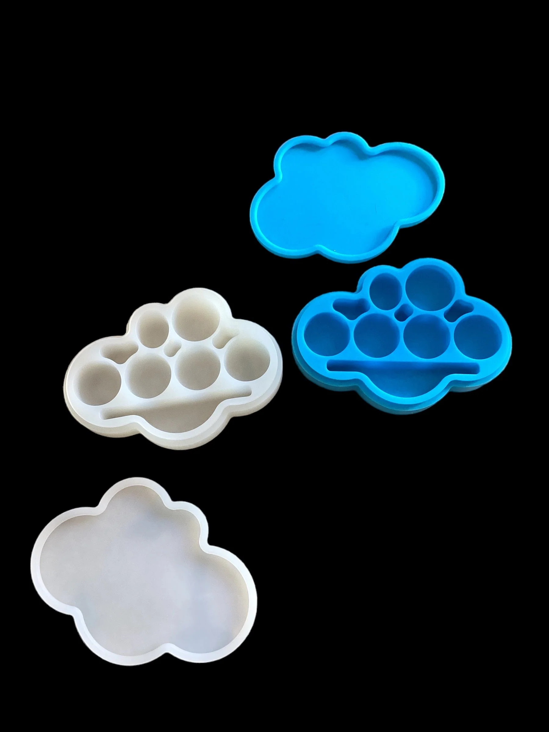 Large Cloud Silicone Container - Image 4