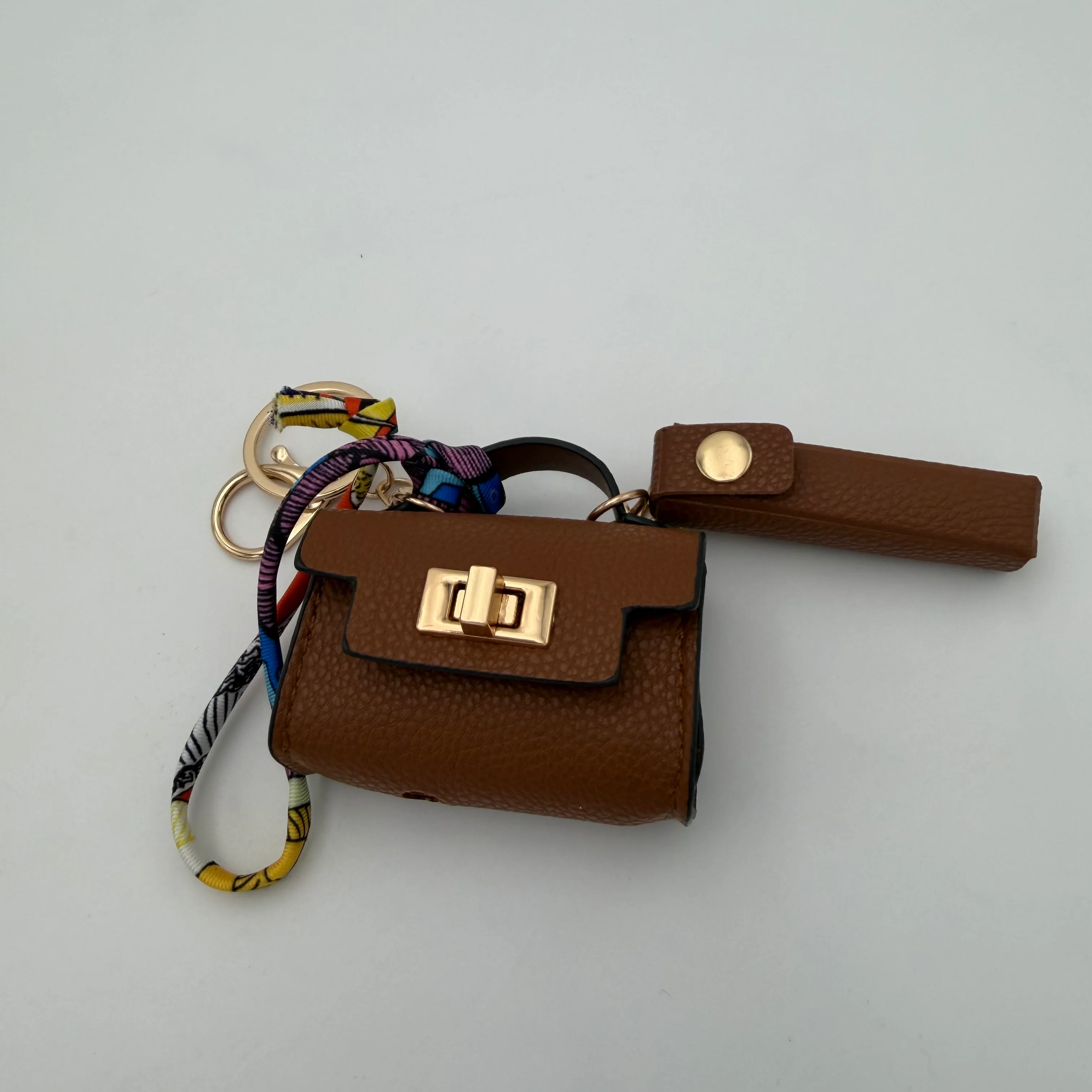 Smyle Labs Penjamin Pursejamin