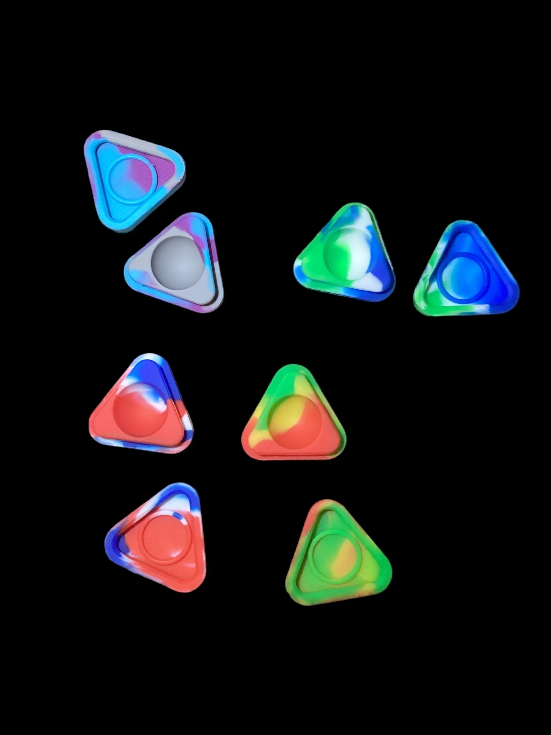 Small Triangle Silicone Container - Image 4