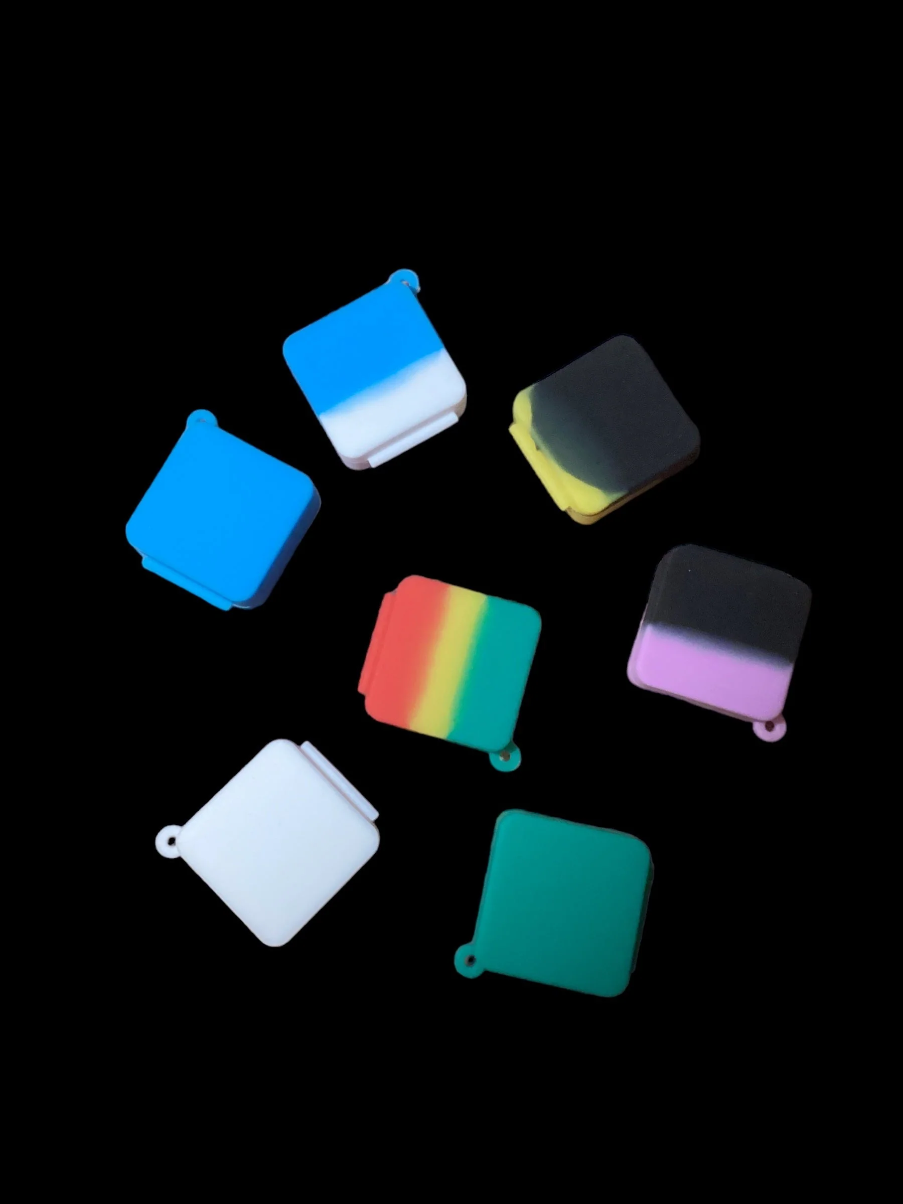 Small Square Silicone Container - Image 3