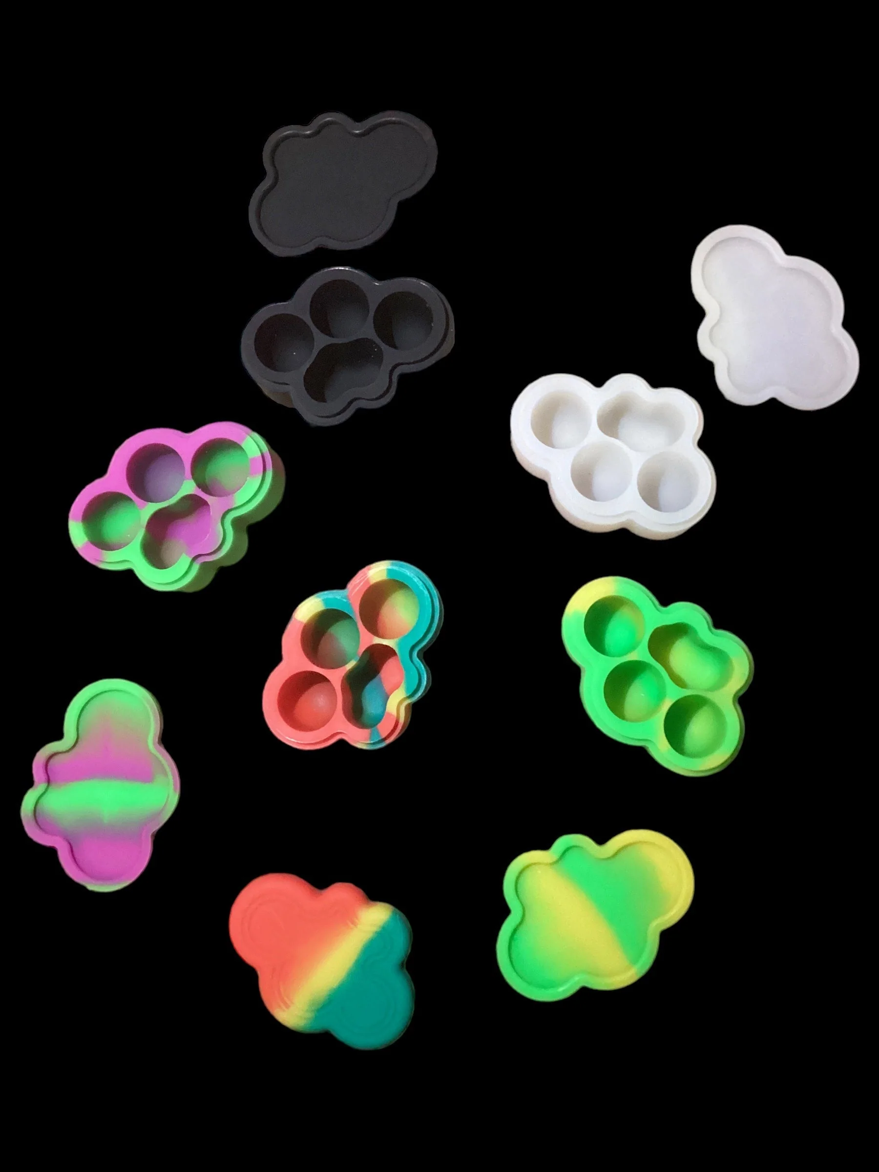 Small Silicone Cloud Container - Image 3